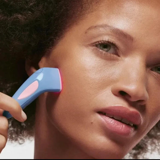 Clearli™- טיפול בפצעונים ב 3 דקות